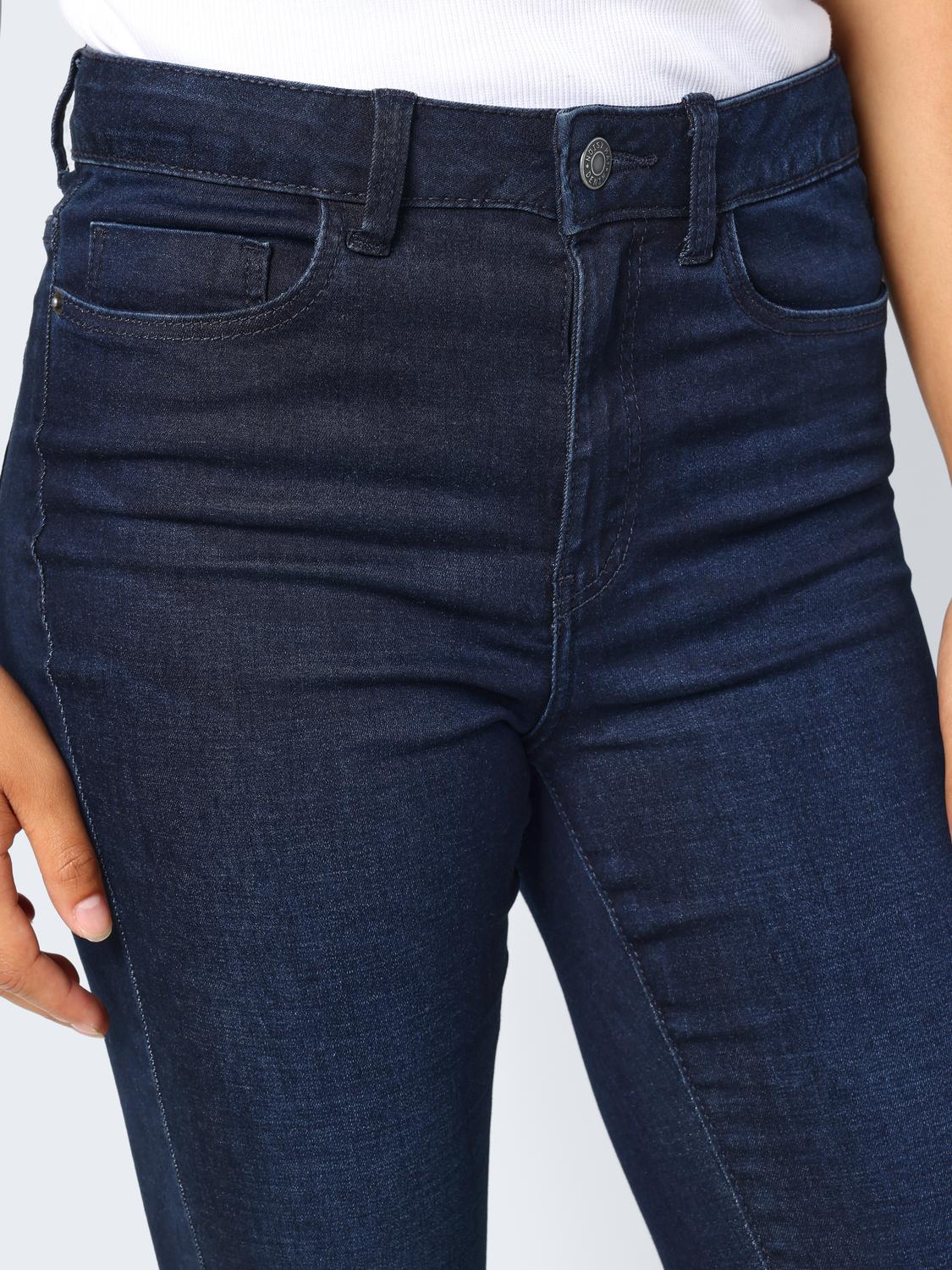 model_shot-detail
